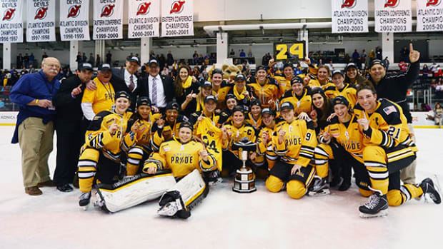boston-pride-nwhl-champs-article1.jpg